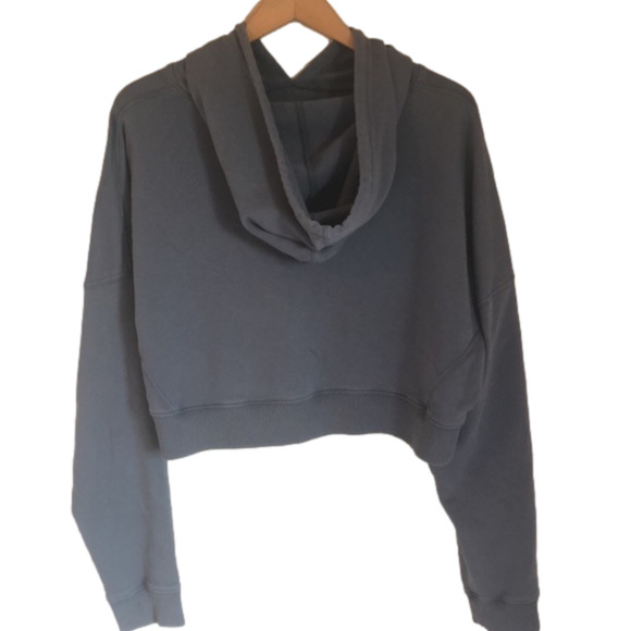 Crop Hoodie XL - Picture 3 of 3